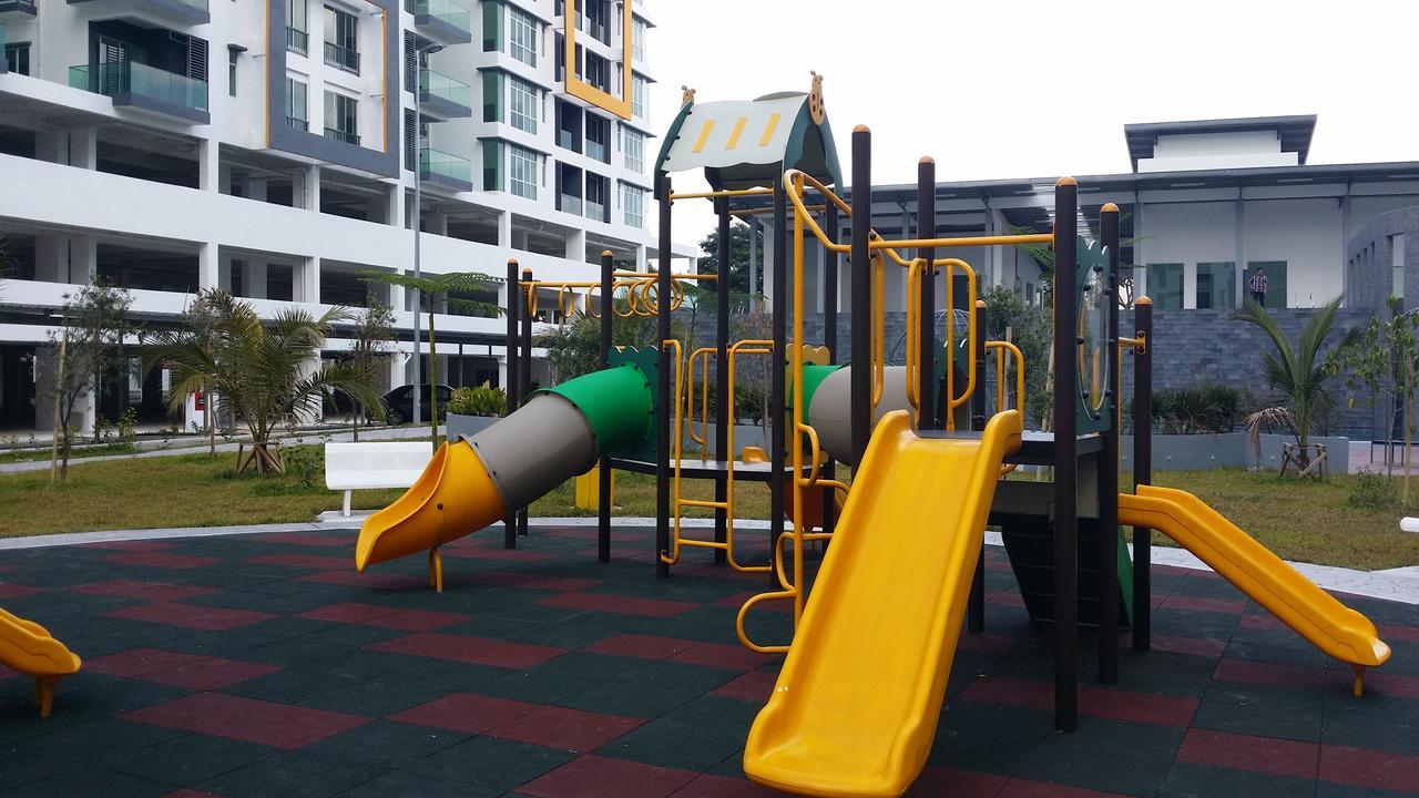 Mahkota Cheras Sweet Condo 1-14 Pax Near Mrt To Kl Куала-Лумпур Екстер'єр фото